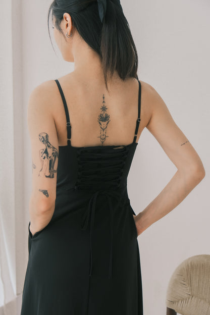 Demi Padded Shoelace Back Dress (Black)