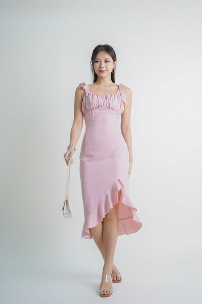 Ari Ruffle Ribbon Dress (Pink)